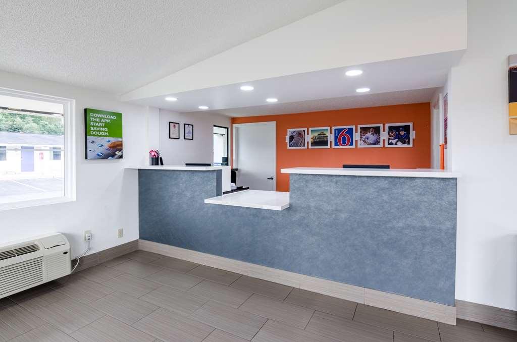 Motel 6 Troutville, Va Interior photo